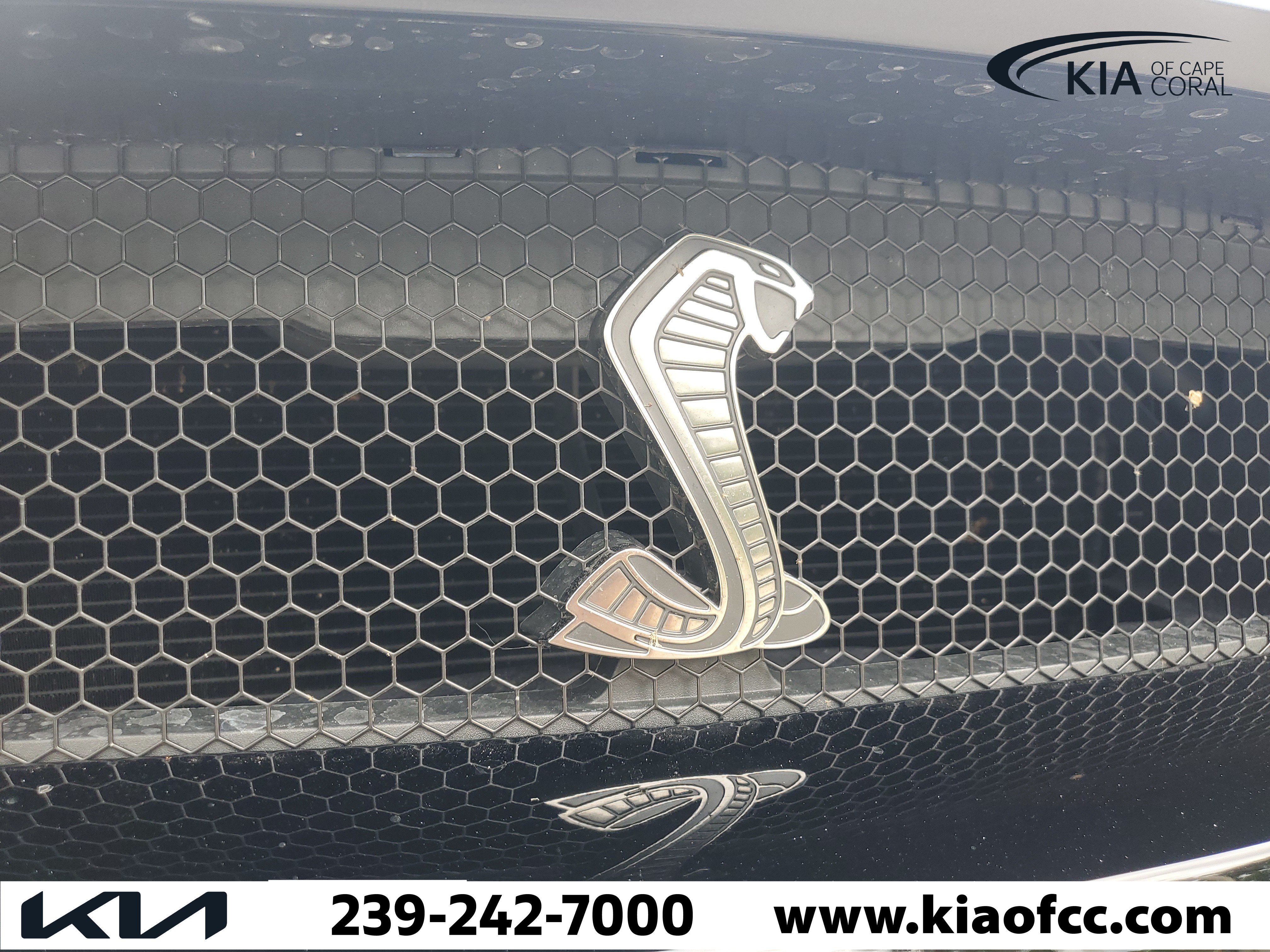 Used 2022 Ford Mustang Shelby GT500 w/ Technology Package RWD image 5