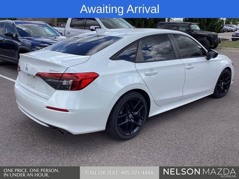 Used 2022 Honda Civic Sport image 5