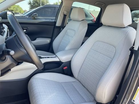 Certified 2025 Honda HR-V LX image 22