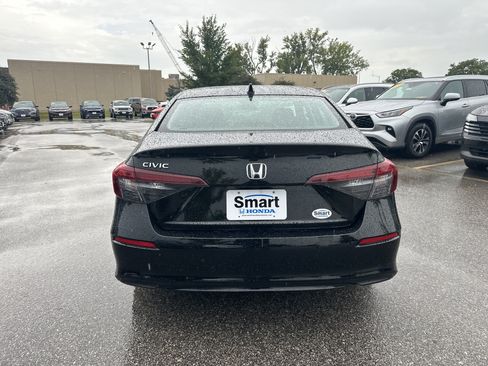 Certified 2025 Honda Civic LX image 9