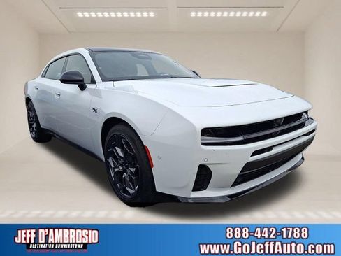 Used 2026 Dodge Charger R/T w/ Driver Convenience Group AWD/4WD image 1