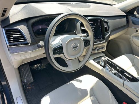 Certified 2023 Volvo XC90 T8 Plus w/ Protection Package Premier image 9