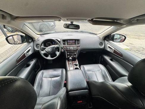 Used 2013 Nissan Pathfinder SL FWD image 25