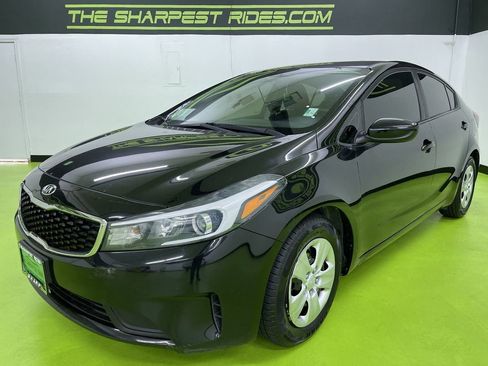 Used 2018 Kia Forte LX w/ LX Popular Package image 5
