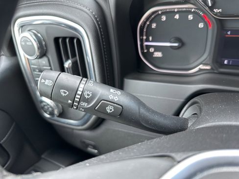 Used 2023 GMC Sierra 2500 SLT w/ SLT Premium Package image 34