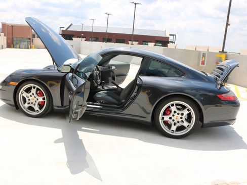 Used 2007 Porsche 911 Carrera S RWD image 67