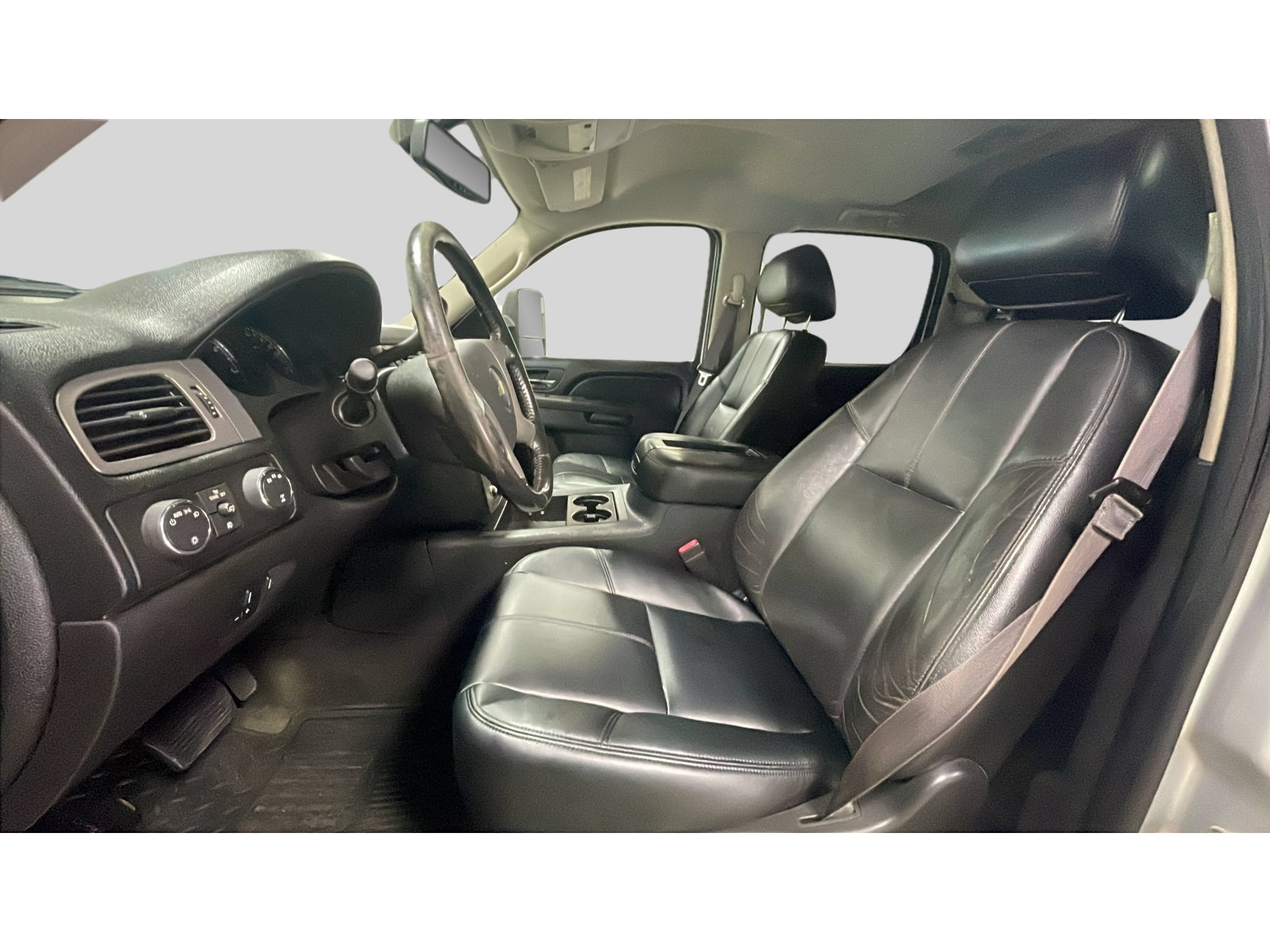 Used 2014 Chevrolet Silverado 3500 LTZ w/ LTZ Plus Package AWD/4WD image 12