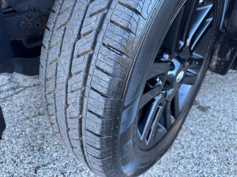 Used 2019 Toyota 4Runner Limited image 52