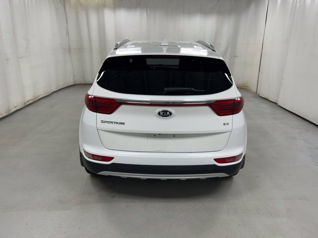 Used 2018 Kia Sportage EX w/ EX Sport Appearance Package AWD/4WD image 6