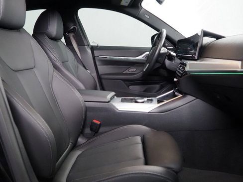 Used 2024 BMW i4 eDrive35 w/ Premium Package image 15