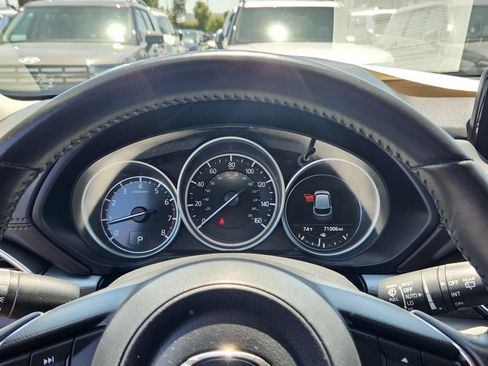 Used 2020 MAZDA CX-5 Touring FWD image 17