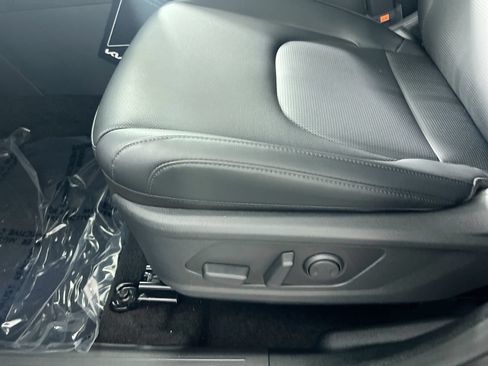 New 2026 Kia Sportage SX FWD image 15