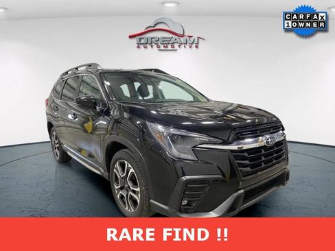 Used 2024 Subaru Ascent Limited AWD/4WD image 1