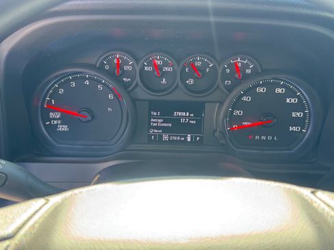Used 2025 Chevrolet Silverado 1500 W/T w/ WT Value Package AWD/4WD image 12