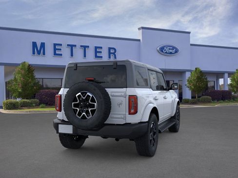 New 2025 Ford Bronco Outer Banks image 8