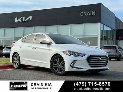 Used 2017 Hyundai Elantra SE w/ SE A/T Tech Package 03