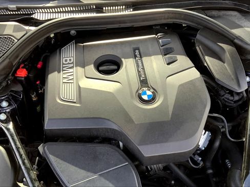 Used 2018 BMW 530i image 32