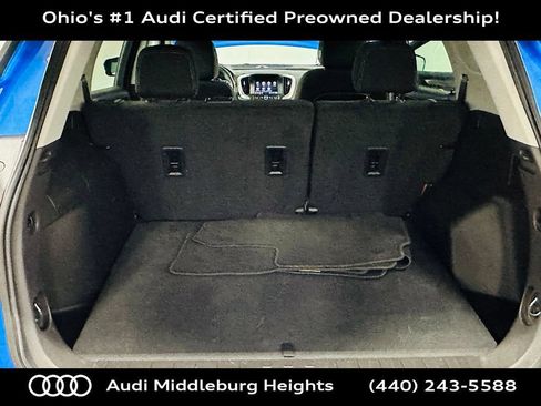 Used 2024 GMC Terrain SLE w/ Driver Convenience Package FWD image 30