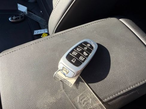 Used 2023 Hyundai Tucson Limited AWD/4WD image 48