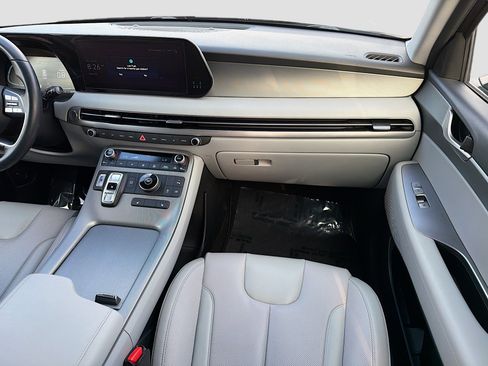 Used 2024 Hyundai Palisade SEL image 19