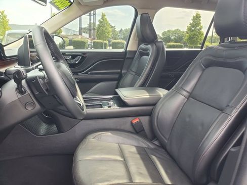 Used 2024 Lincoln Aviator Reserve w/ Jet Package AWD/4WD image 6
