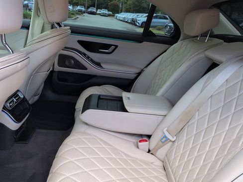 Certified 2022 Mercedes-Benz S 580 4MATIC Sedan image 13