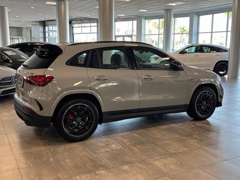 Used 2026 Mercedes-Benz GLA 35 AMG 4MATIC image 4