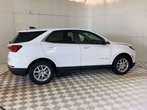 Used 2023 Chevrolet Equinox LT FWD image 5