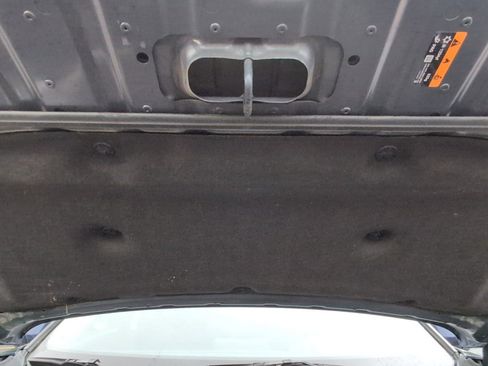 Used 2025 Nissan Rogue SV AWD/4WD image 15