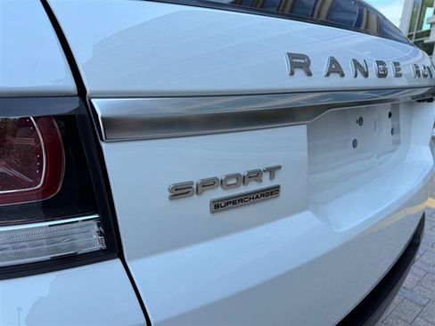 Used 2017 Land Rover Range Rover Sport AWD/4WD image 15