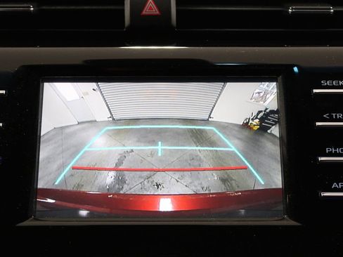 Used 2018 Toyota Camry SE image 27