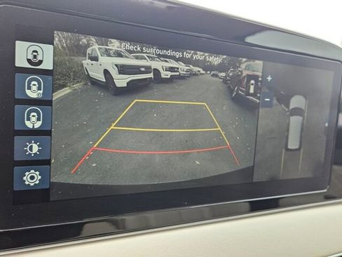 Used 2020 Hyundai Palisade Limited image 24