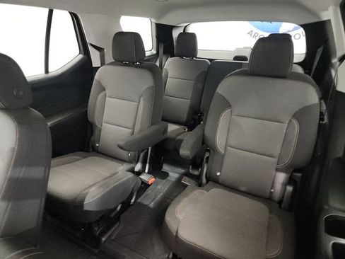 Used 2021 Chevrolet Traverse LT w/ LPO, Floor Liner Package image 27