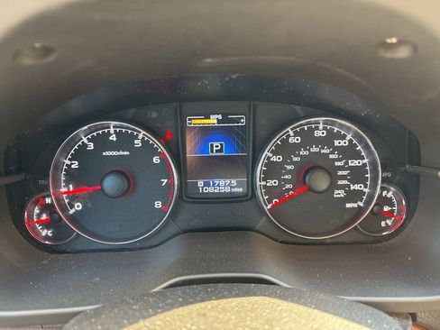 Used 2013 Subaru Outback 2.5i Limited image 15