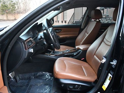 Used 2011 BMW 328i xDrive Sedan w/ Premium Pkg image 15