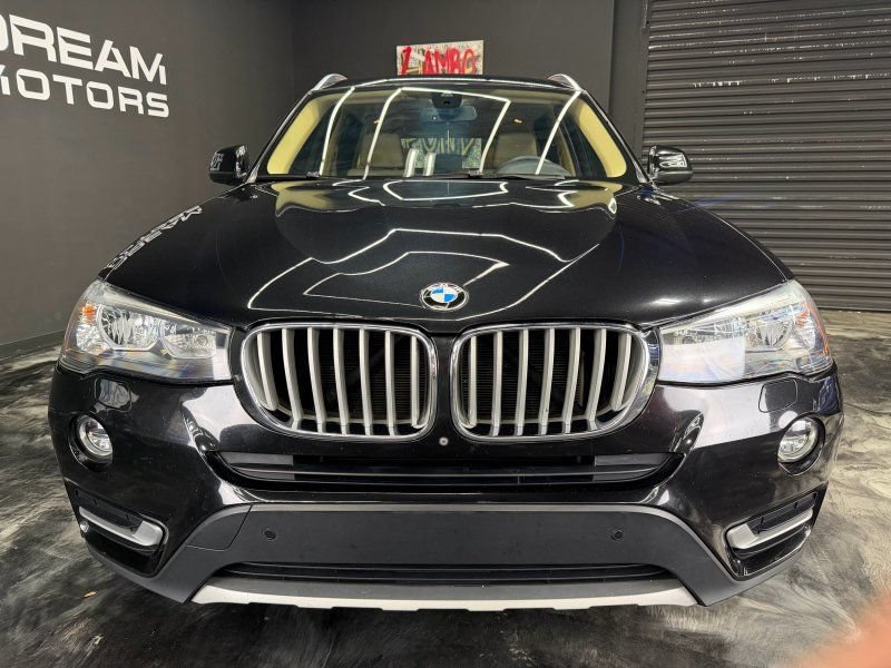 Used 2017 BMW X3 sDrive28i RWD image 2