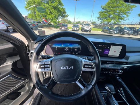 Used 2023 Kia Telluride AWD image 48