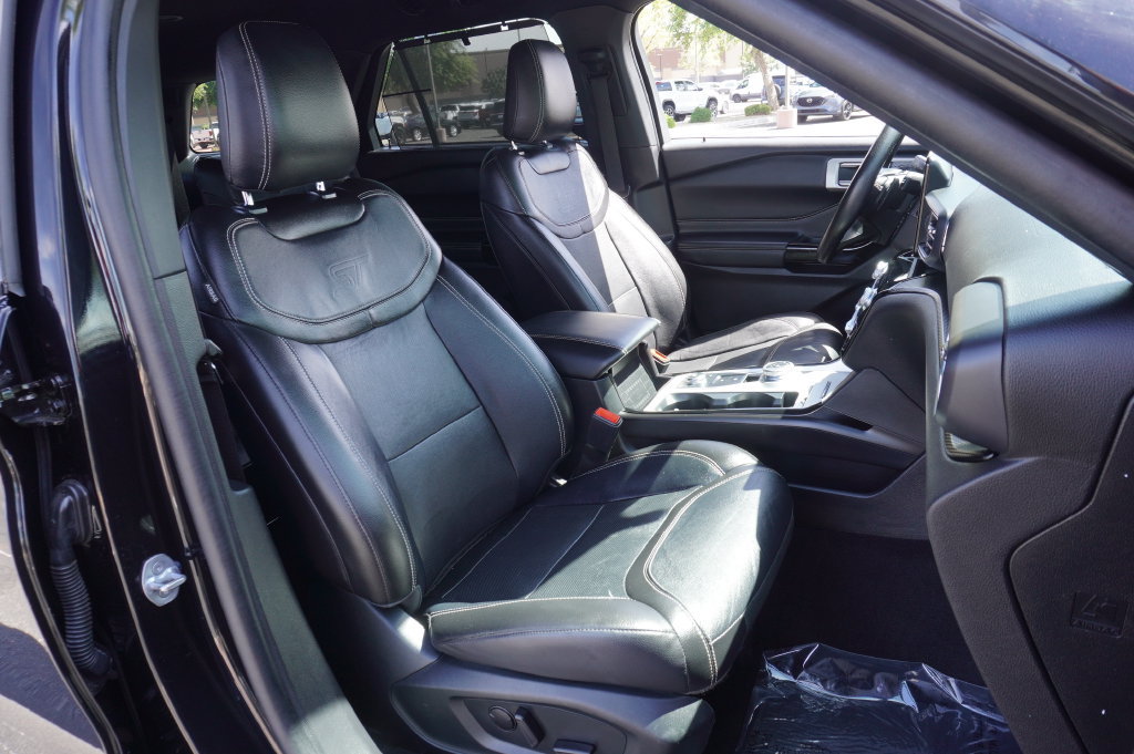 Used 2023 Ford Explorer ST w/ Equipment Group 401A AWD/4WD image 15