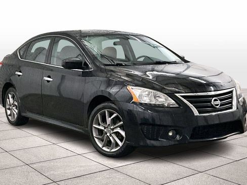 Used 2013 Nissan Sentra SR w/ Driver Pkg image 2