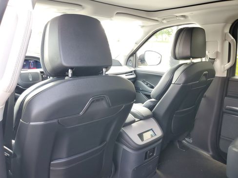 New 2027 Lincoln Navigator L Reserve AWD/4WD image 28