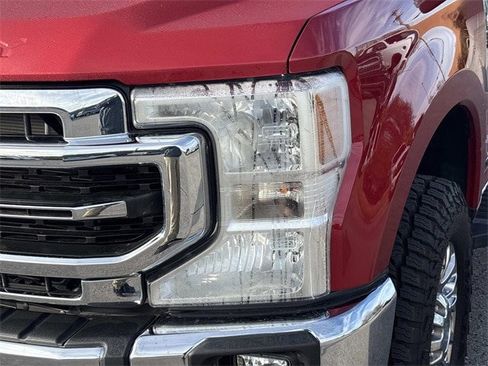 Certified 2022 Ford F250 Lariat w/ Lariat Ultimate Package image 11