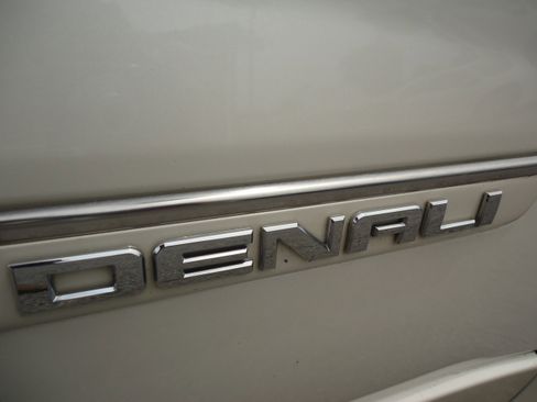 Used 2015 GMC Acadia Denali AWD/4WD image 11