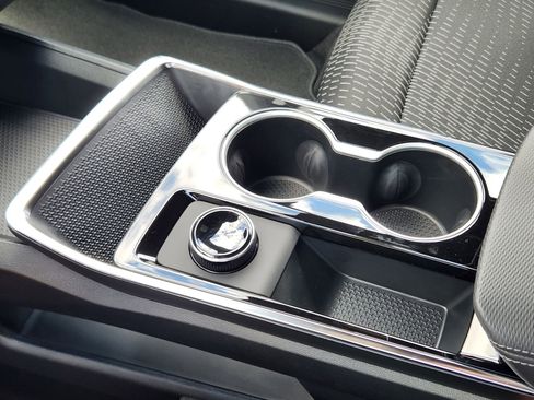 New 2026 Chevrolet Equinox LT w/ Midnight Edition image 10