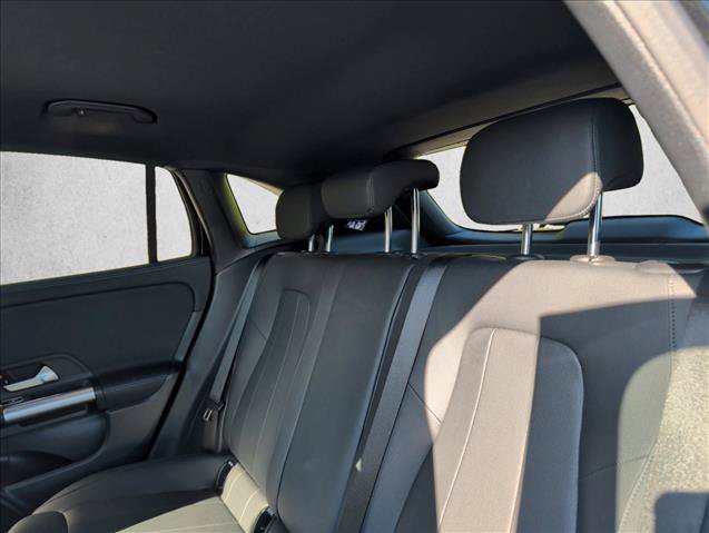 Certified 2025 Mercedes-Benz GLA 250 image 17