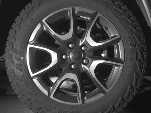 Used 2025 Jeep Compass Trailhawk image 15