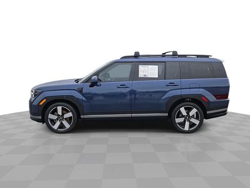 Used 2025 Hyundai Santa Fe Limited FWD image 5