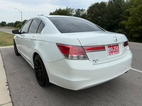 Used 2012 Honda Accord LX image 8