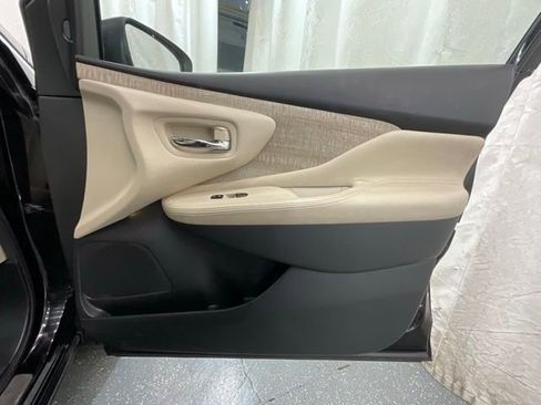 Used 2023 Nissan Murano SL w/ SL Moonroof Package FWD image 22