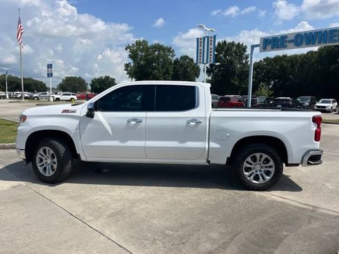 Used 2025 Chevrolet Silverado 1500 LTZ w/ LTZ Premium Package AWD/4WD image 4