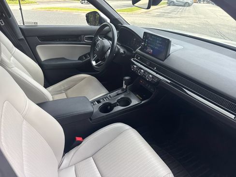 Used 2023 Honda Civic Sport Touring image 10